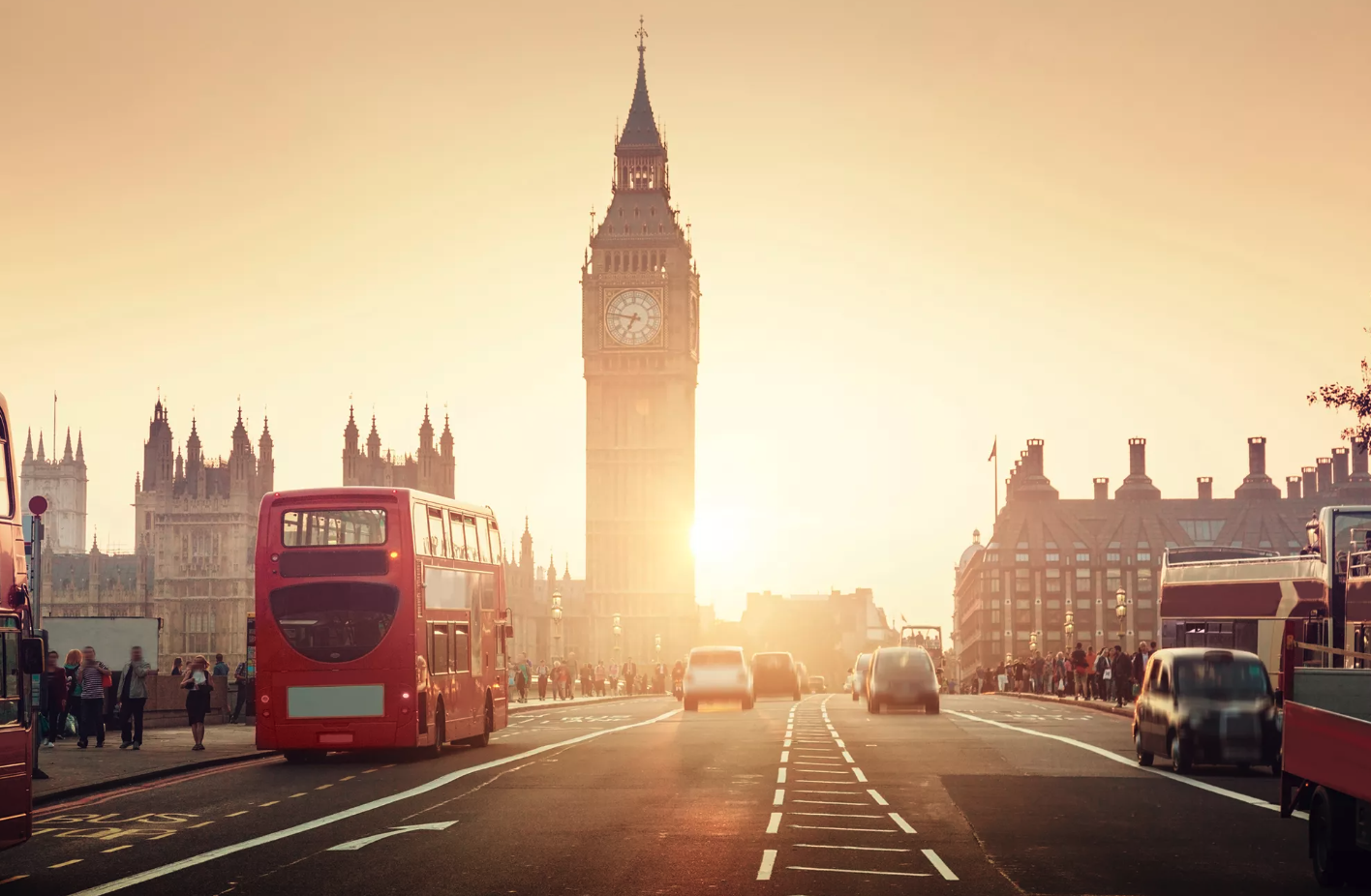 10 Can't-Miss Experiences in London with The Langham Hotels & Resorts